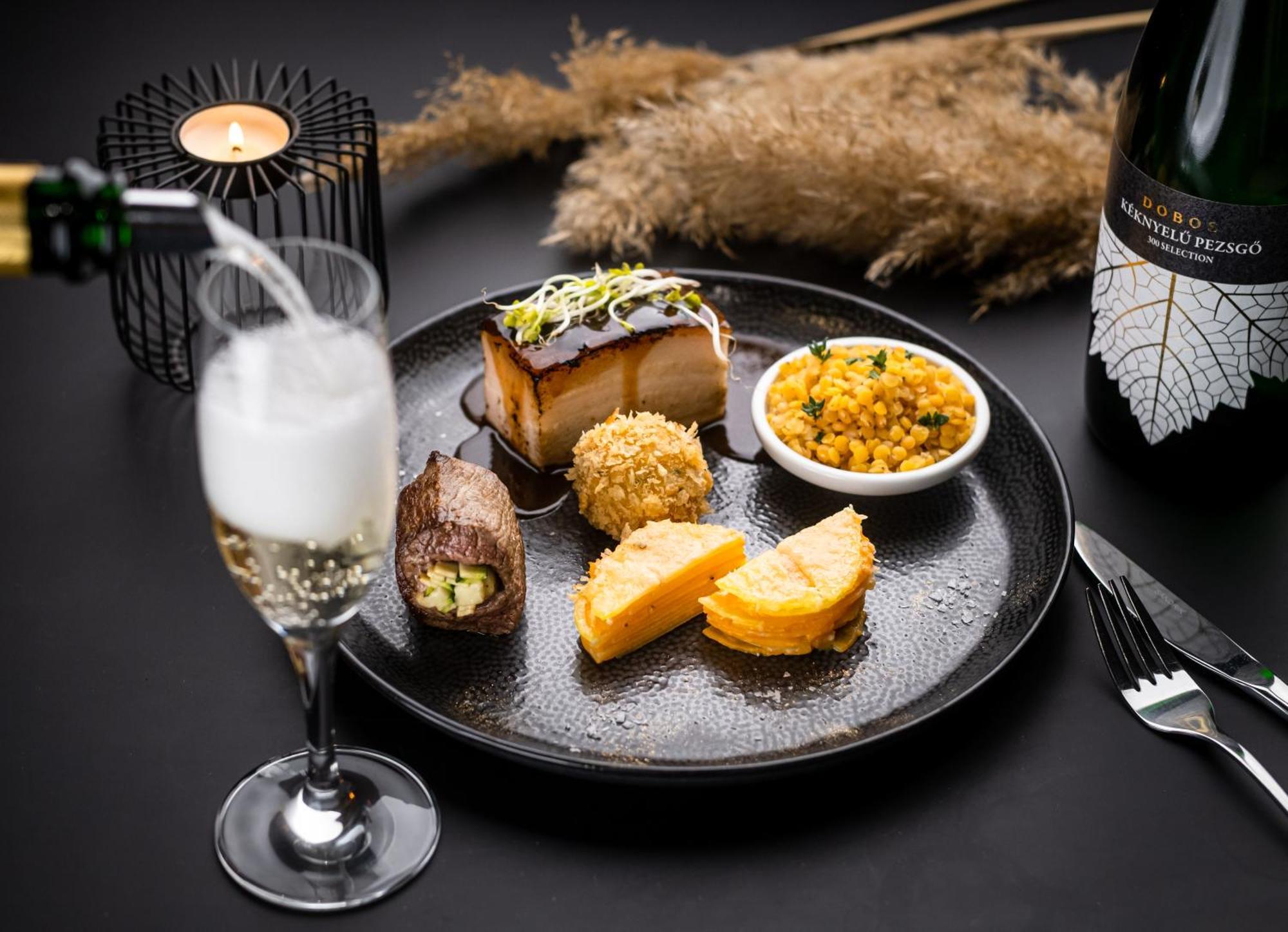 Dobosi Birtokkoezpont Bed & Breakfast Szentantalfa Ngoại thất bức ảnh